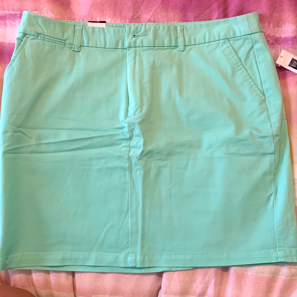 Sea foam size 10 GAP